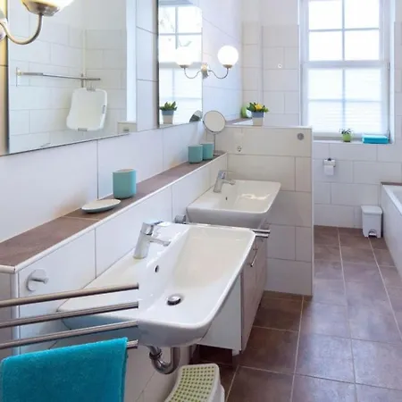 Semesterbostad Gulfhof Siebelshoern Dornum